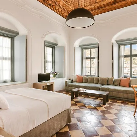Hydrea Exclusive Hospitality 5*